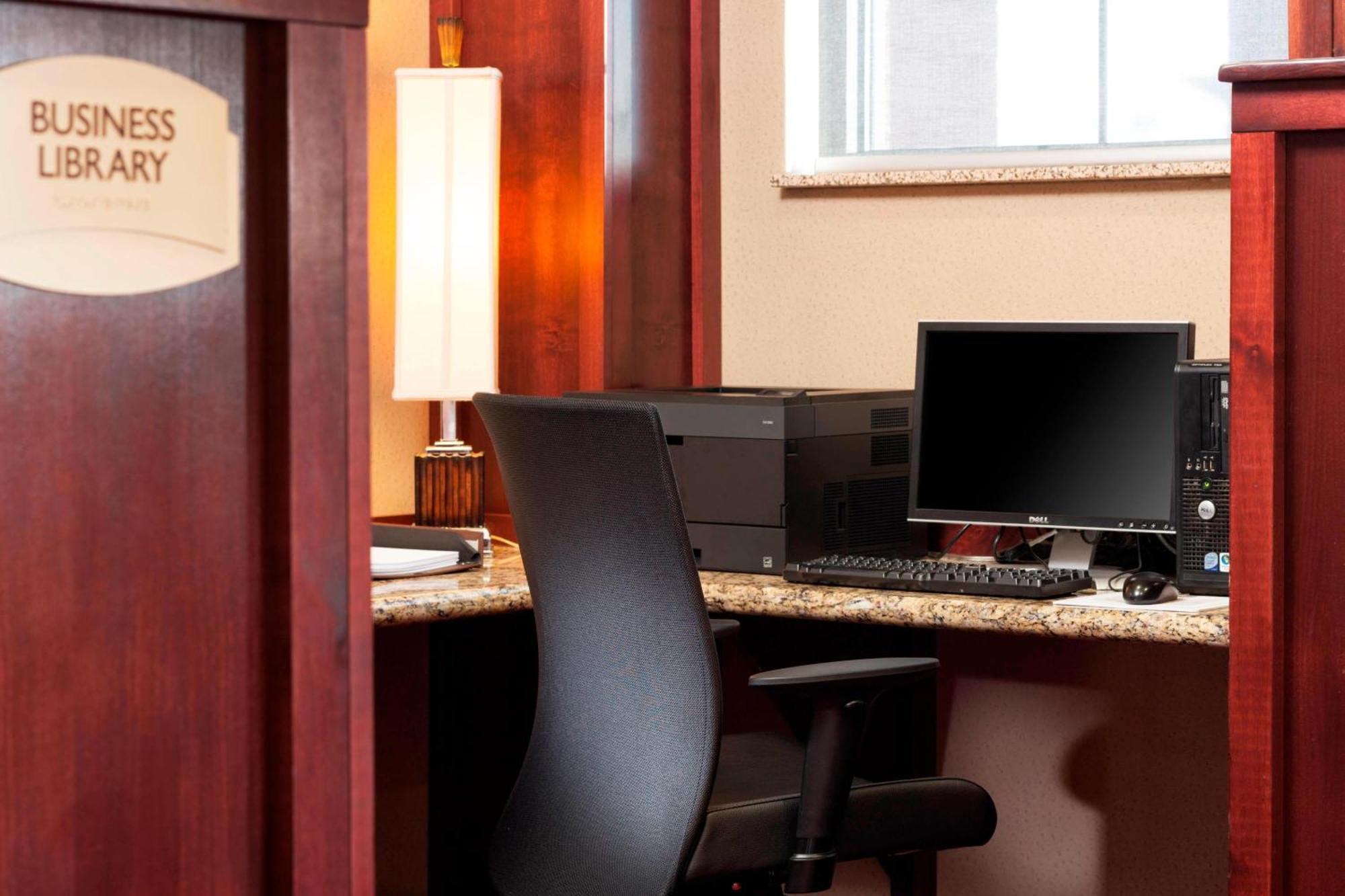 Residence Inn Minneapolis Плимут Экстерьер фото
