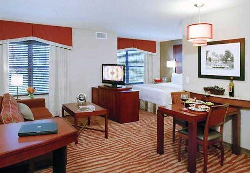 Residence Inn Minneapolis Плимут Экстерьер фото